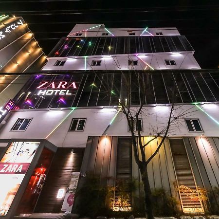Hotel Zara Changwon Buitenkant foto