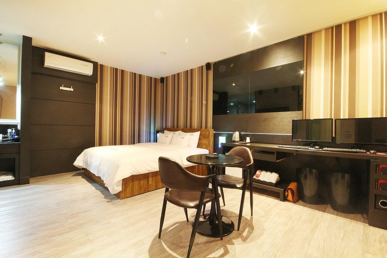 Hotel Zara Changwon Buitenkant foto
