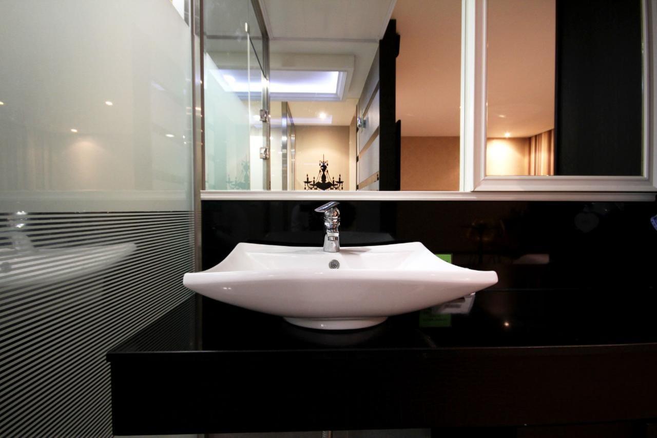 Hotel Zara Changwon Buitenkant foto