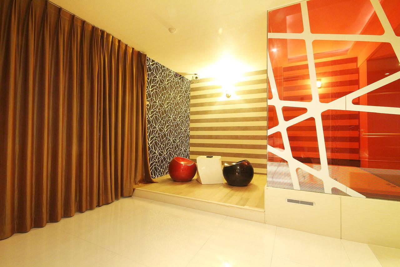 Hotel Zara Changwon Buitenkant foto