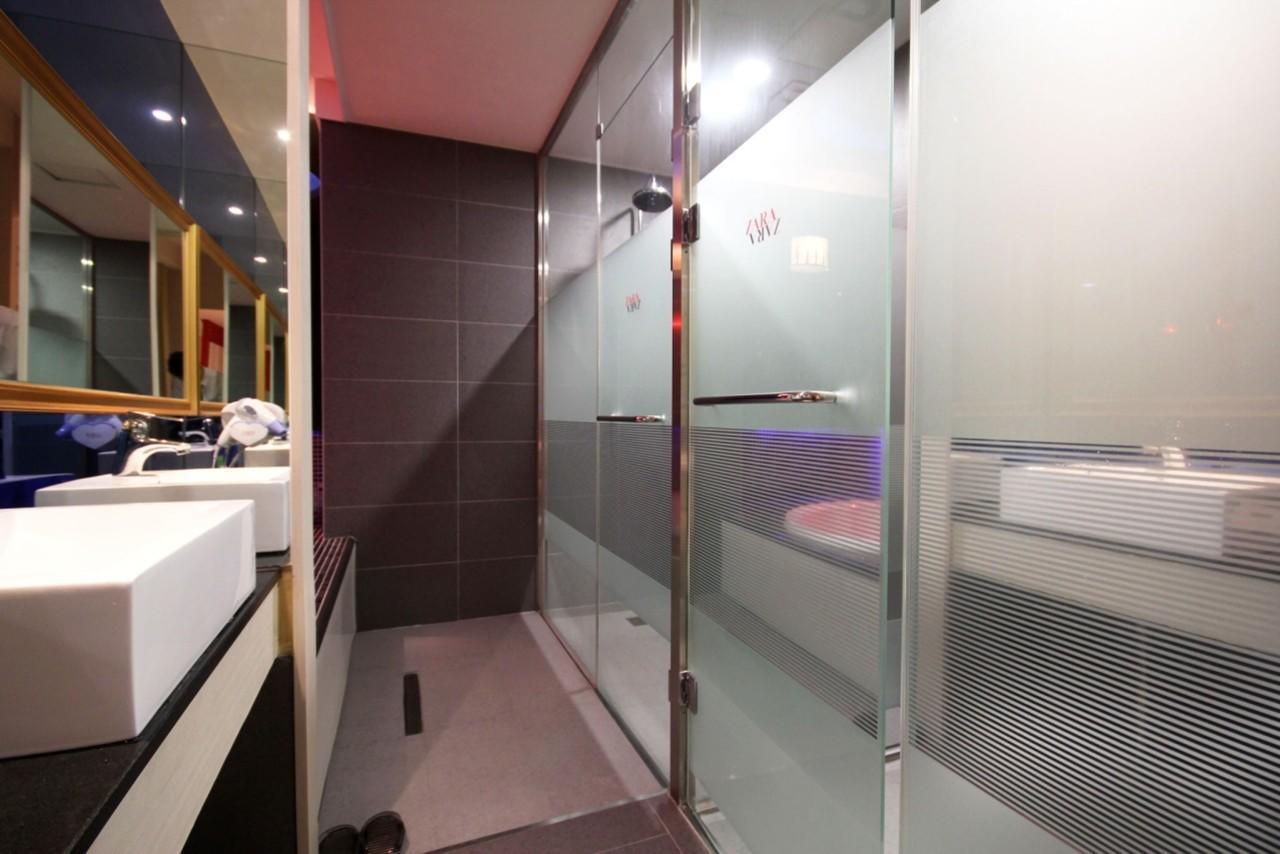 Hotel Zara Changwon Buitenkant foto