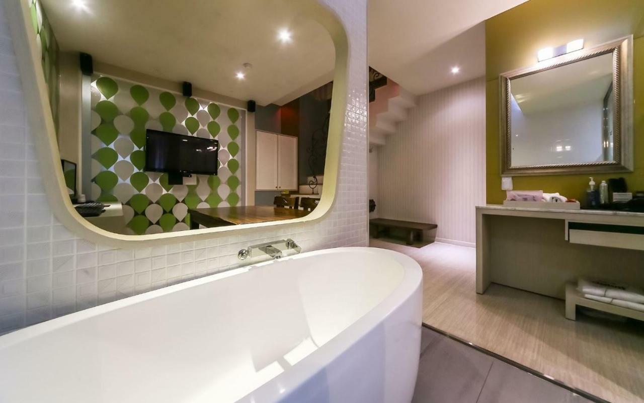 Hotel Zara Changwon Buitenkant foto