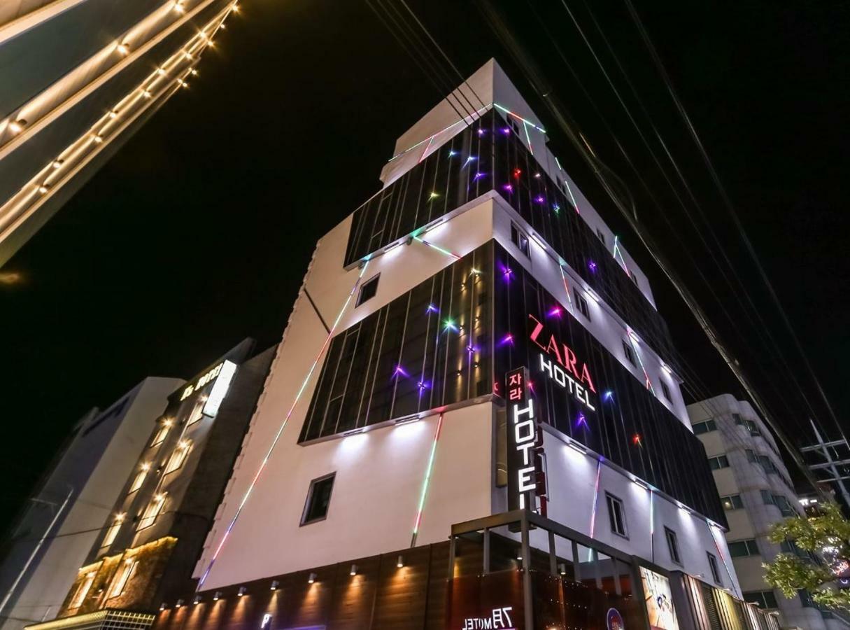 Hotel Zara Changwon Buitenkant foto