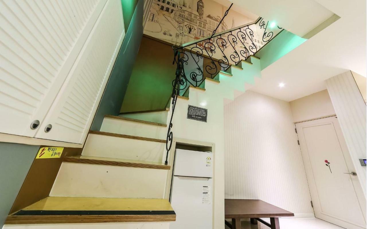 Hotel Zara Changwon Buitenkant foto