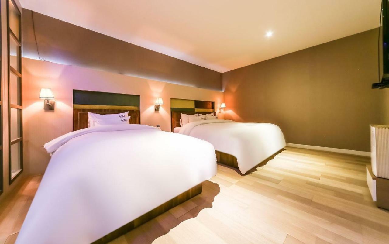 Hotel Zara Changwon Buitenkant foto
